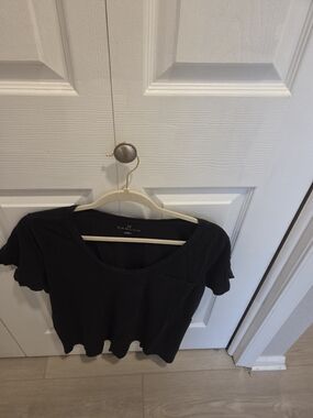 Caslon Black Scoop Neck Pocket Tee - Women
